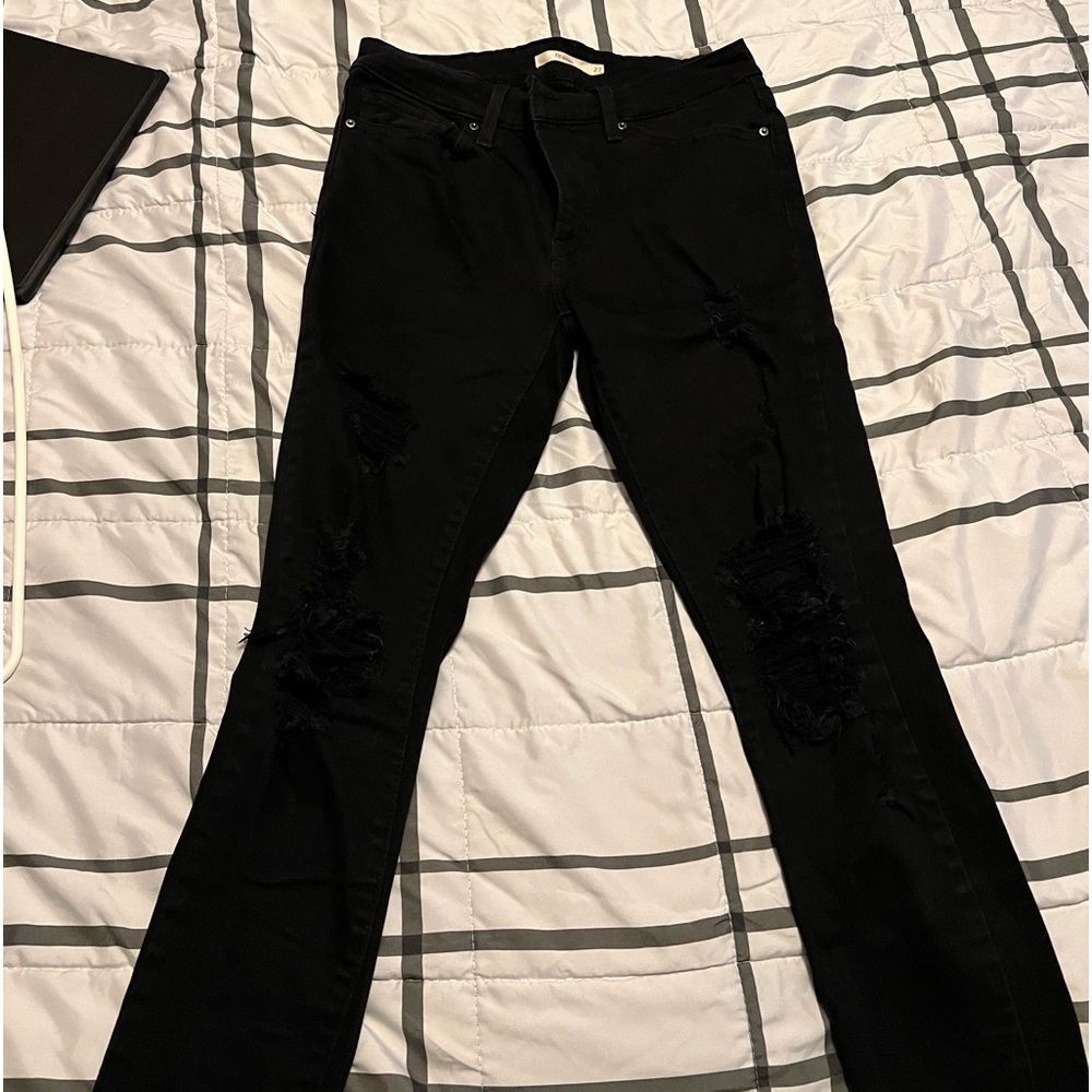 Levi’s 711 skinny jean